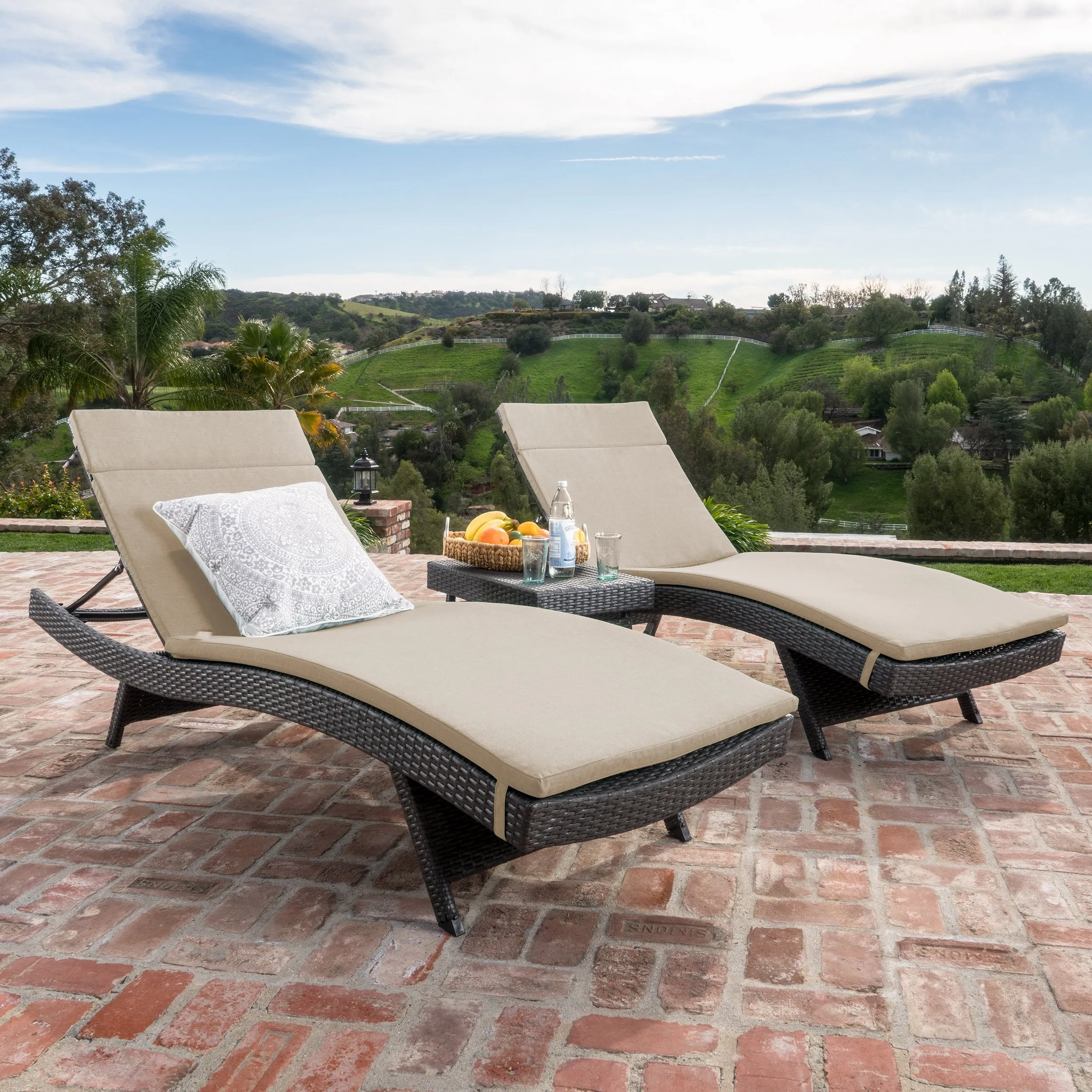 3pc Outdoor Wicker Chaise Lounge Chair & Table Set - NH190003