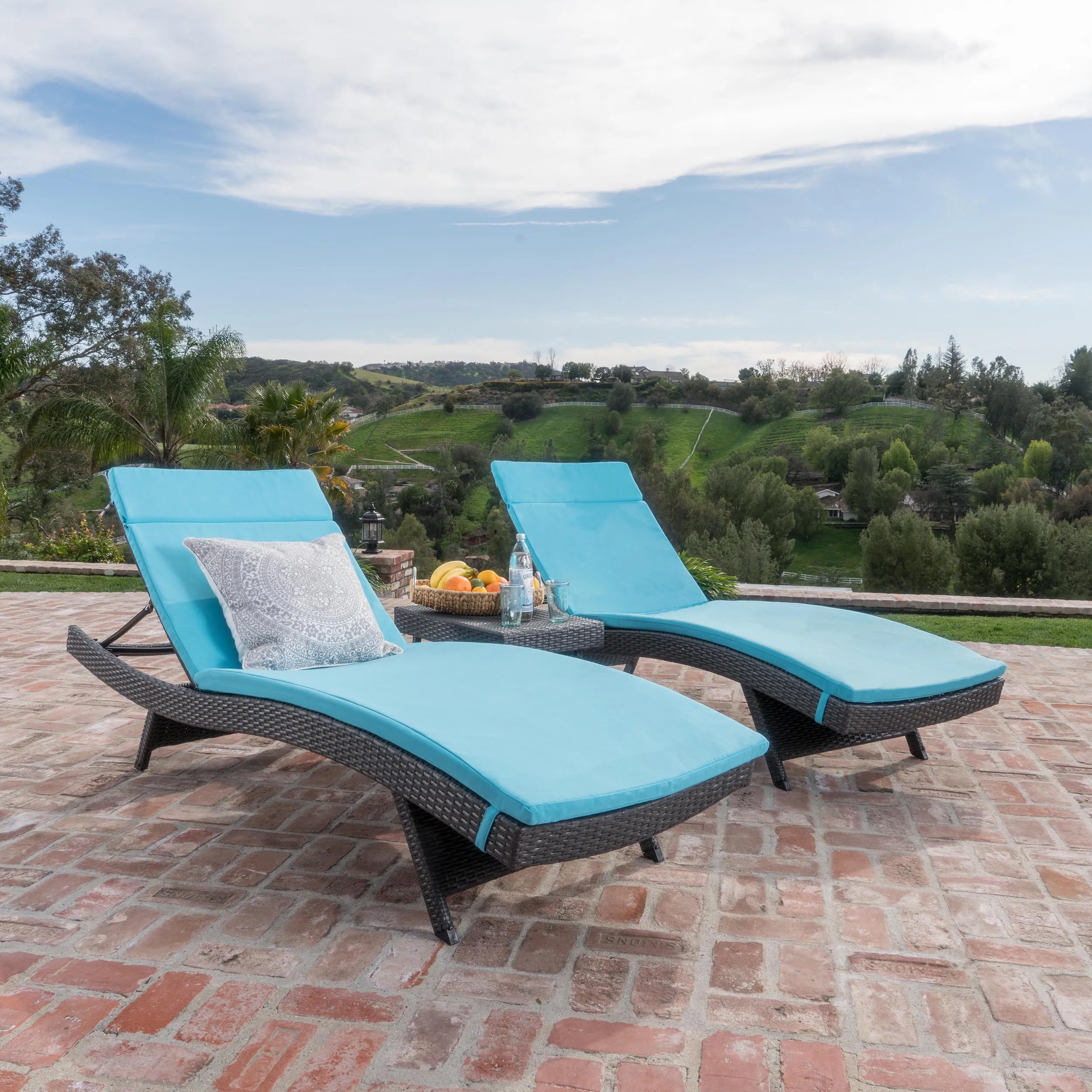 3pc Outdoor Wicker Chaise Lounge Chair & Table Set - NH190003