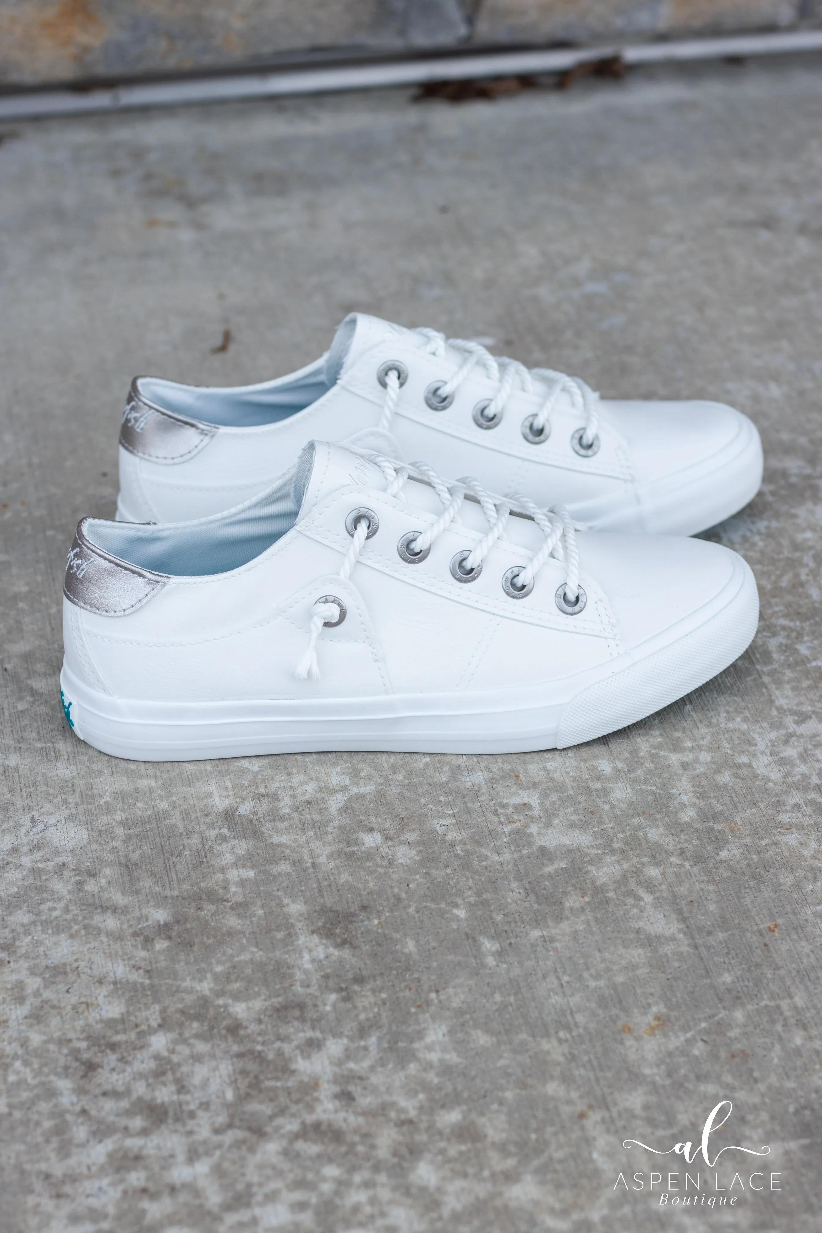Blowfish Martina Sneakers (White/Silver Earth)