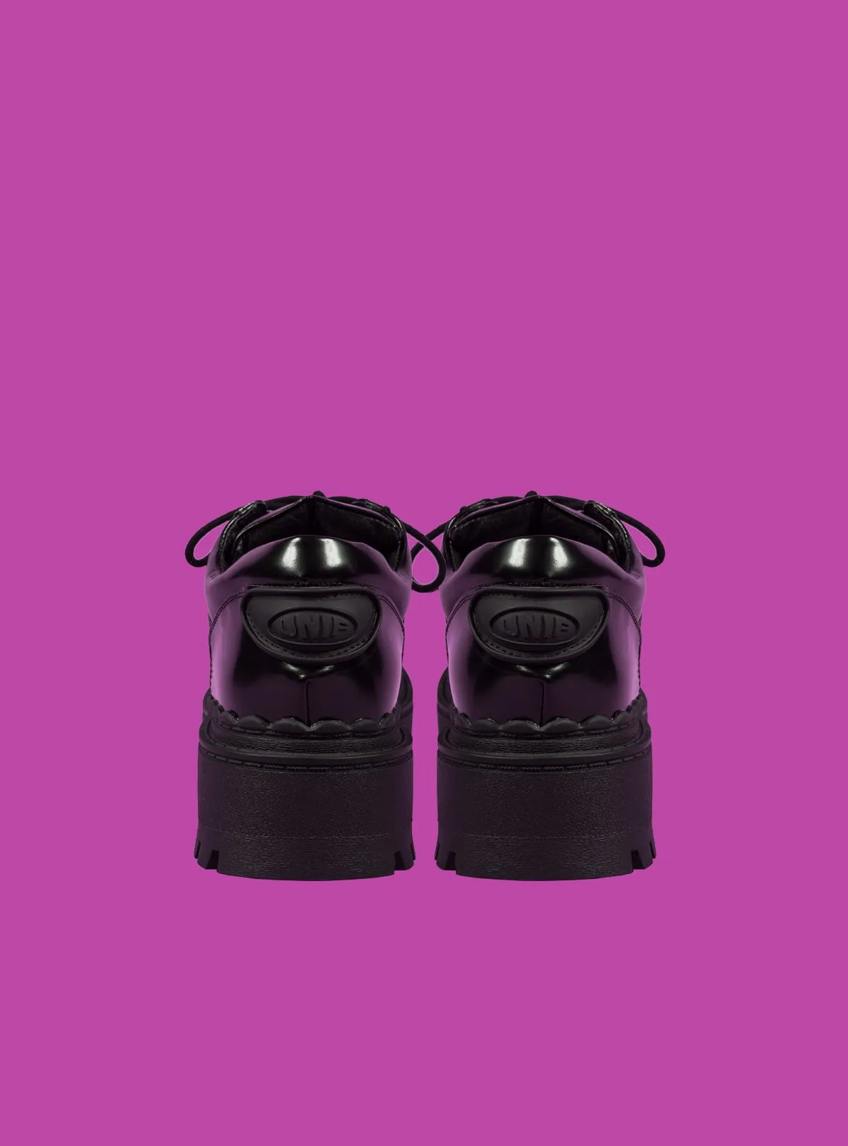 Seek Shoe